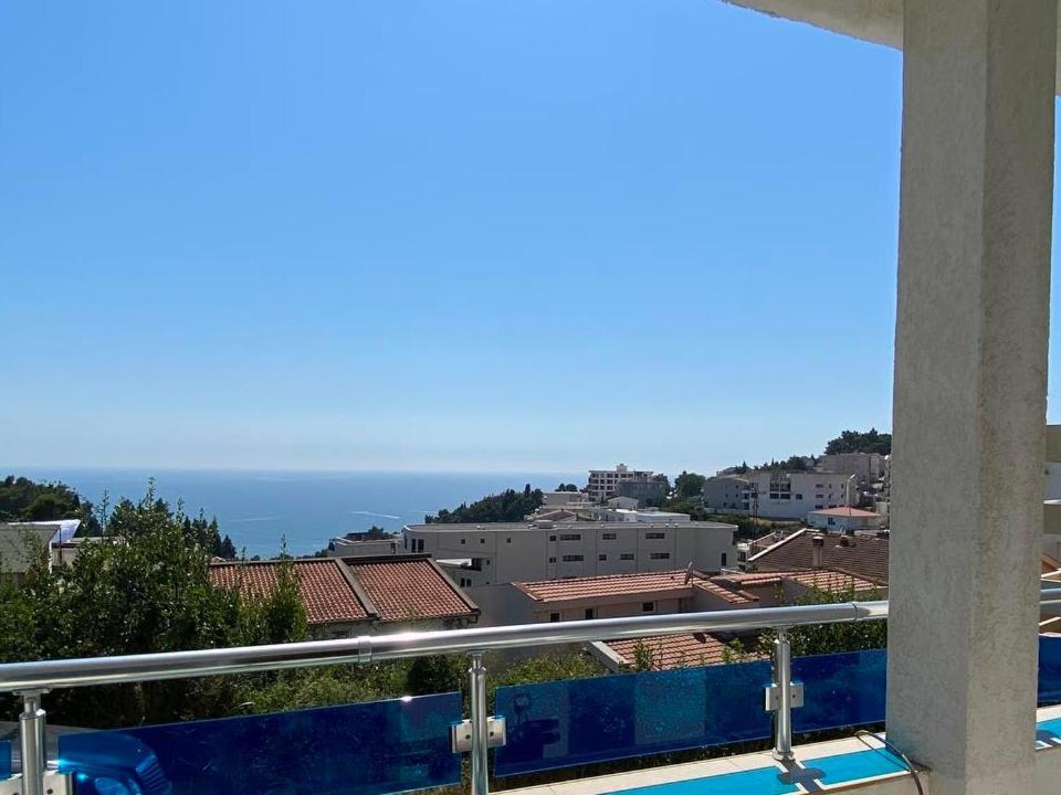 Apartmani Dini Ulcinj Eksteriør bilde