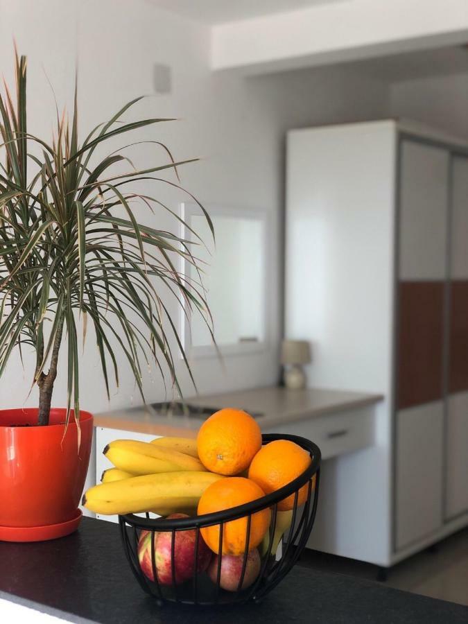 Apartmani Dini Ulcinj Eksteriør bilde