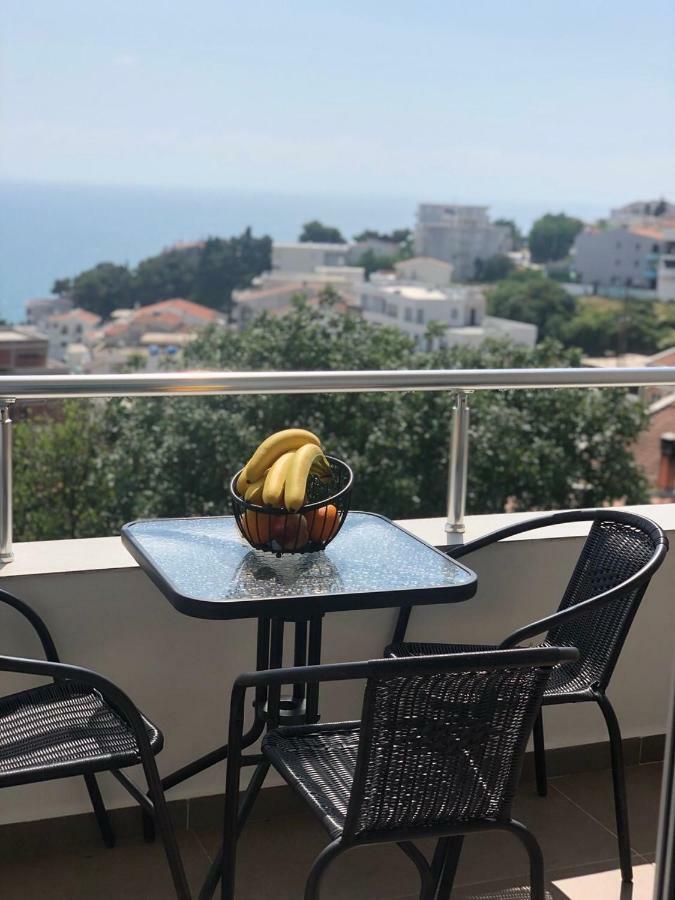 Apartmani Dini Ulcinj Eksteriør bilde