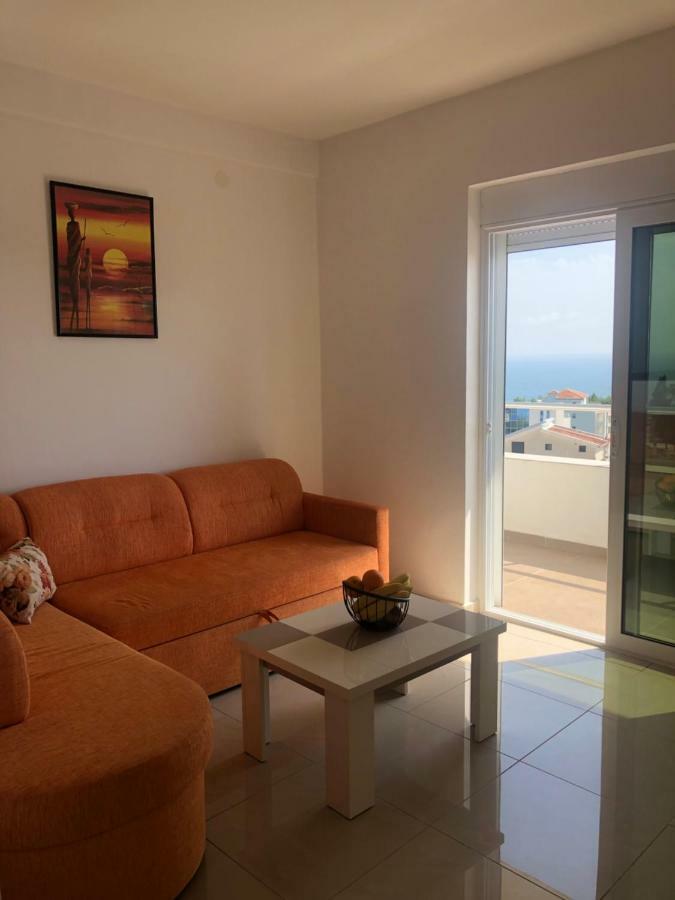 Apartmani Dini Ulcinj Eksteriør bilde