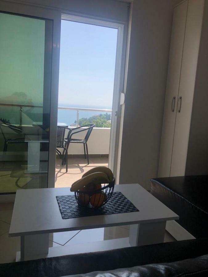 Apartmani Dini Ulcinj Eksteriør bilde