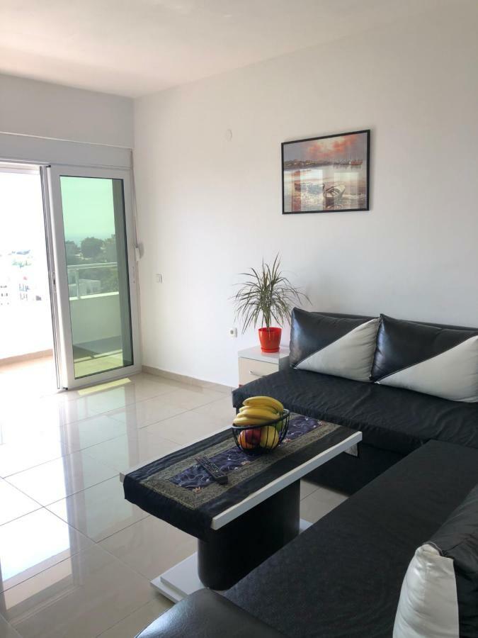 Apartmani Dini Ulcinj Eksteriør bilde