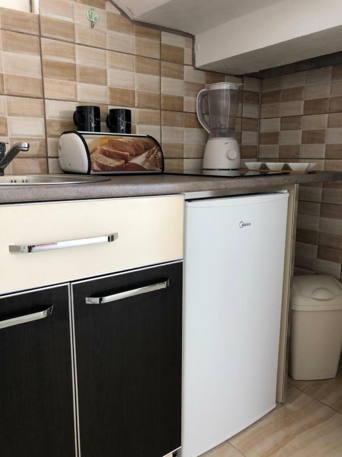 Apartmani Dini Ulcinj Eksteriør bilde