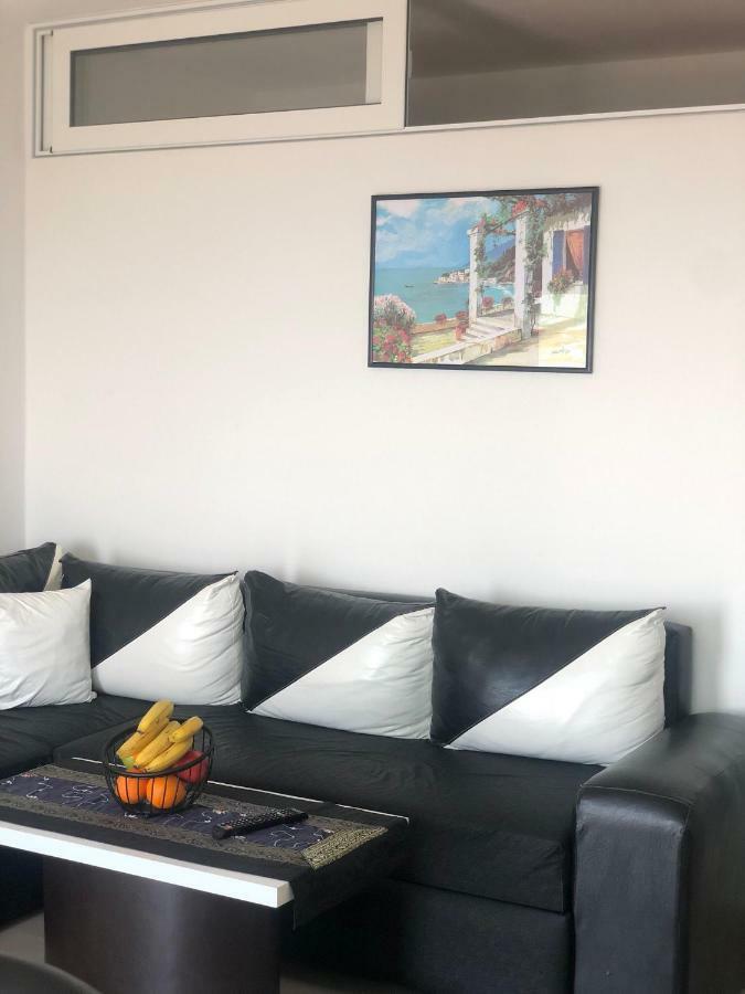 Apartmani Dini Ulcinj Eksteriør bilde
