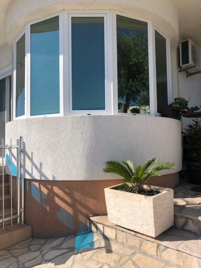 Apartmani Dini Ulcinj Eksteriør bilde